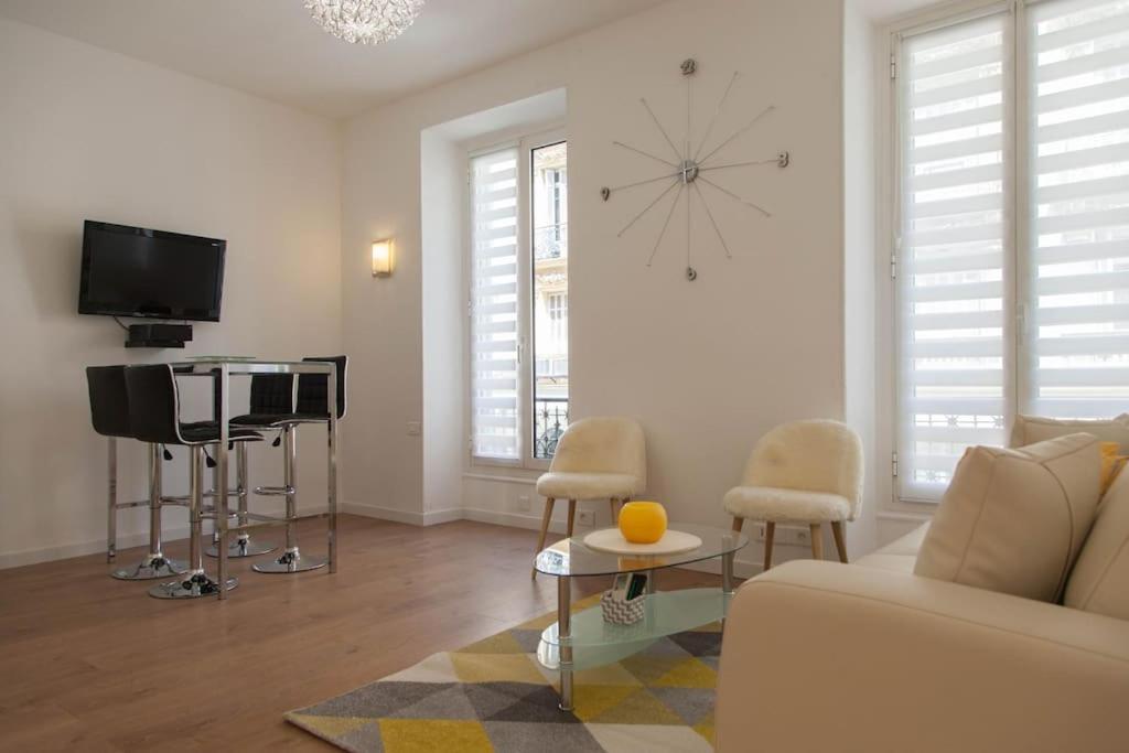 #28 1 Bdr Flat Ac Balcony Hper Central 10Mins To Beach & Old Town Nice Ngoại thất bức ảnh