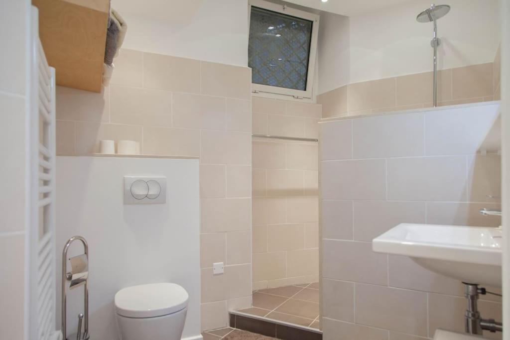 #28 1 Bdr Flat Ac Balcony Hper Central 10Mins To Beach & Old Town Nice Ngoại thất bức ảnh