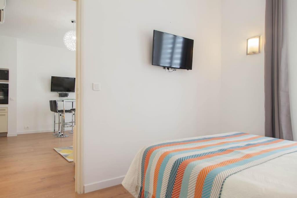 #28 1 Bdr Flat Ac Balcony Hper Central 10Mins To Beach & Old Town Nice Ngoại thất bức ảnh