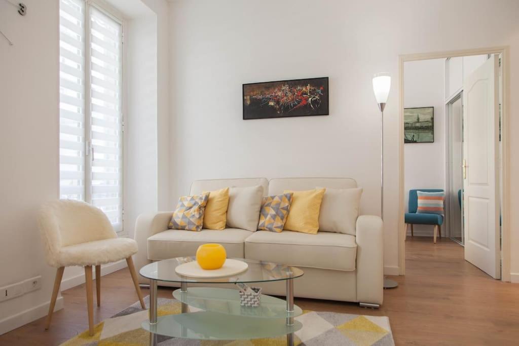 #28 1 Bdr Flat Ac Balcony Hper Central 10Mins To Beach & Old Town Nice Ngoại thất bức ảnh