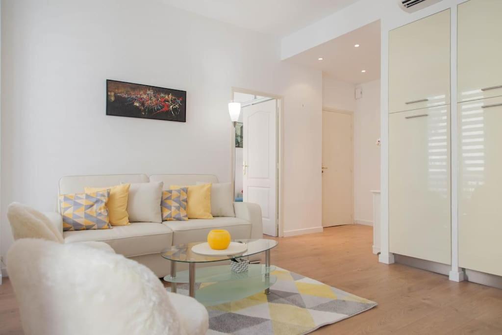 #28 1 Bdr Flat Ac Balcony Hper Central 10Mins To Beach & Old Town Nice Ngoại thất bức ảnh