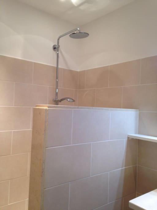 #28 1 Bdr Flat Ac Balcony Hper Central 10Mins To Beach & Old Town Nice Ngoại thất bức ảnh